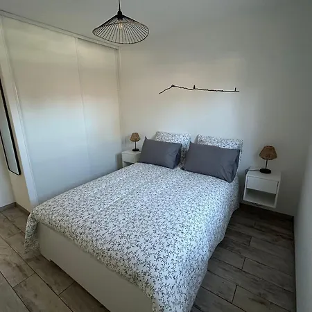 Maison 6 Personnes Dans Domaine Avec Psicine